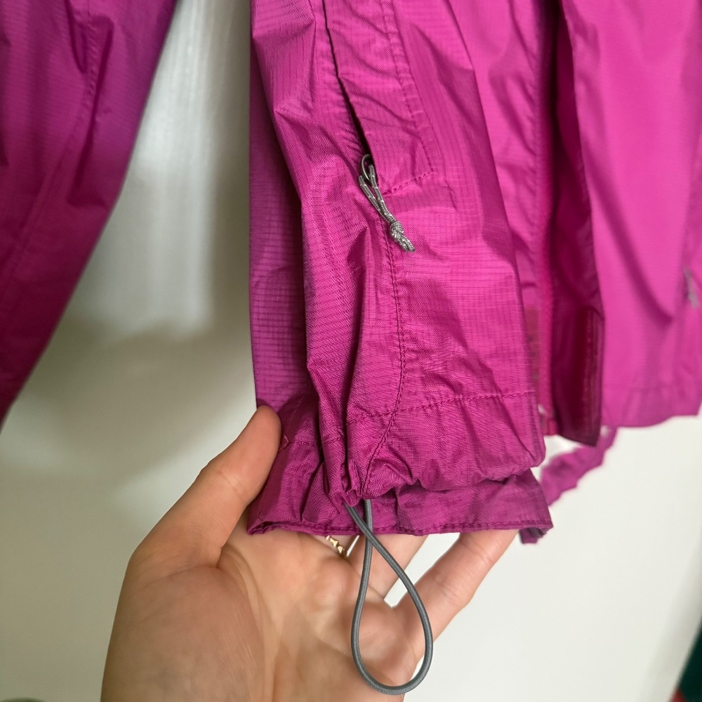 Patagonia Women's Rain Shell Jacket size M - Picture 5 of 12